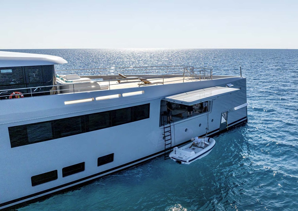 Versilcraft SportAdventure 45-tender-garage